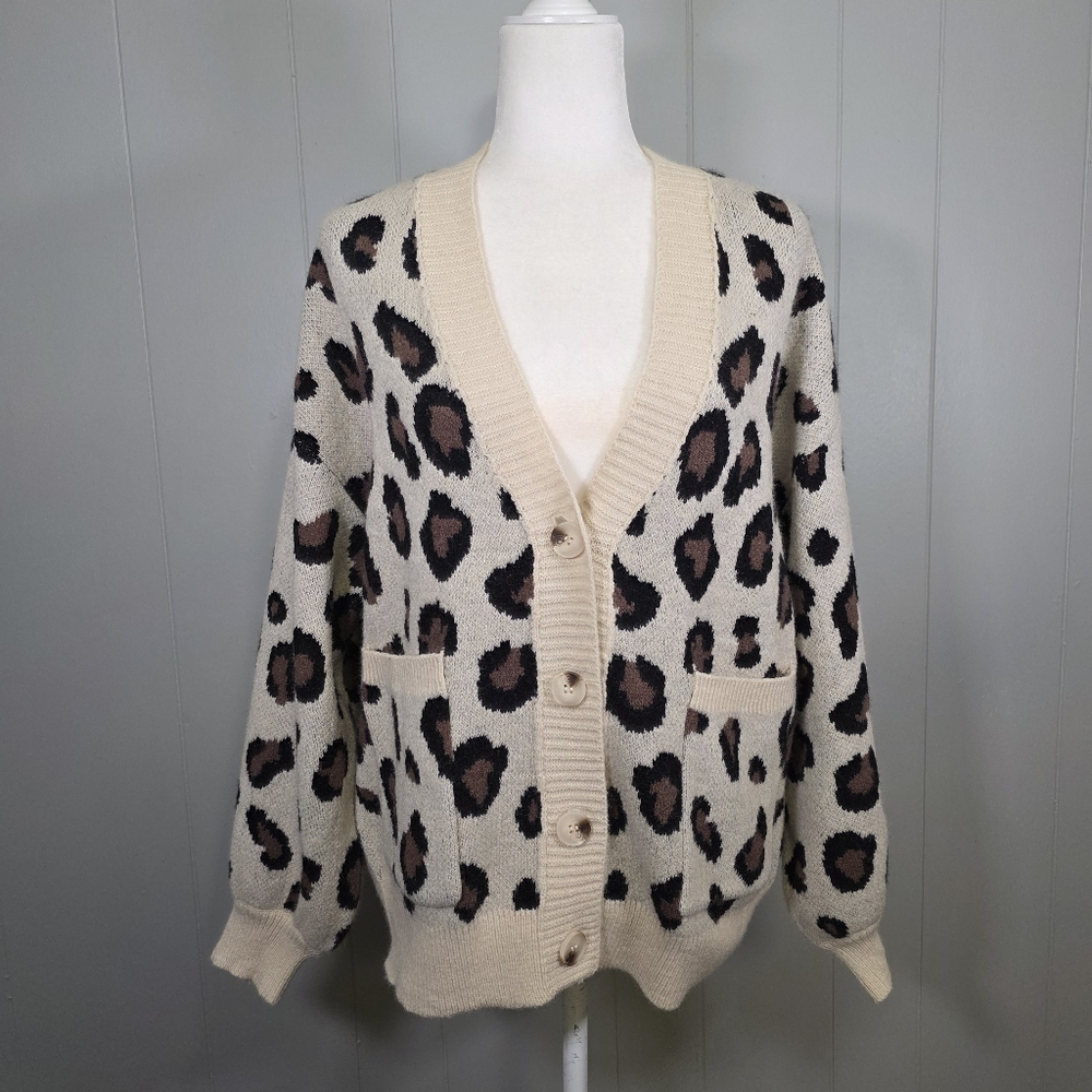 Threaded Leaf Animal Print Long Sleeve Cardigan Size L